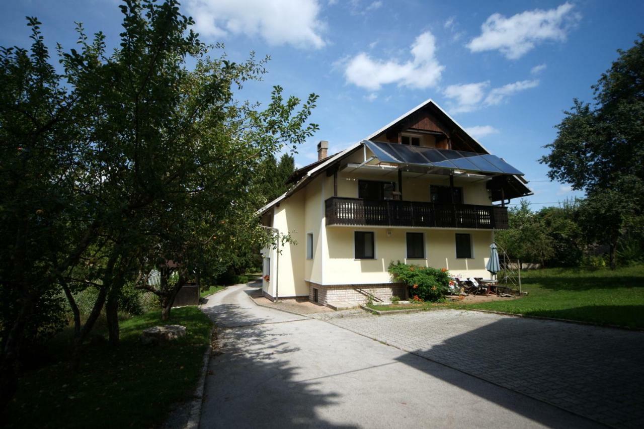 Arh Apartment
